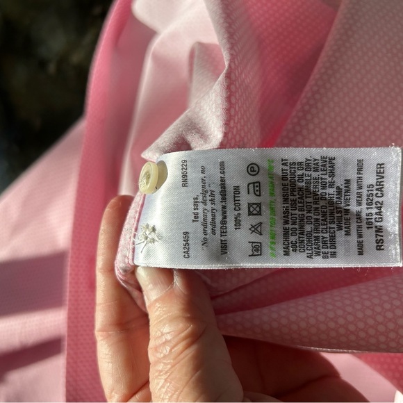Ted Baker “Endurance” pink oxford shirt. 16.5. 34/36. EUC. Dot and daisy fabric - Picture 10 of 11